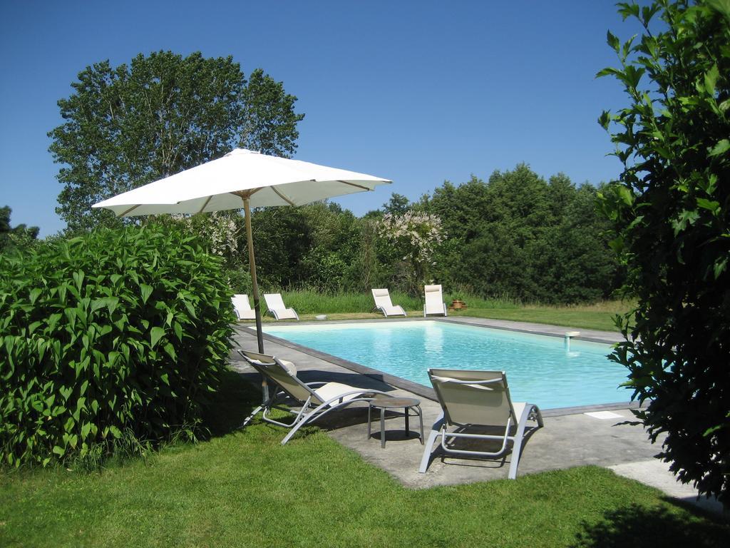 La Maison De Pradier Pugnac Buitenkant foto